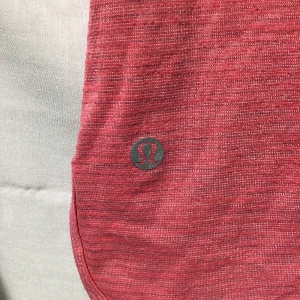Lululemon Athletica Singlet Tank Heathered Pink‎ Lemonade, size small